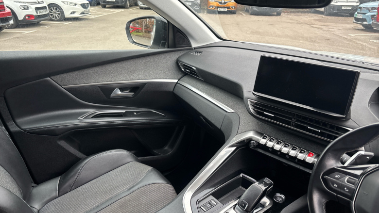 Peugeot 5008 1.2 PureTech Allure Premium 5dr EAT8 Petrol Estate